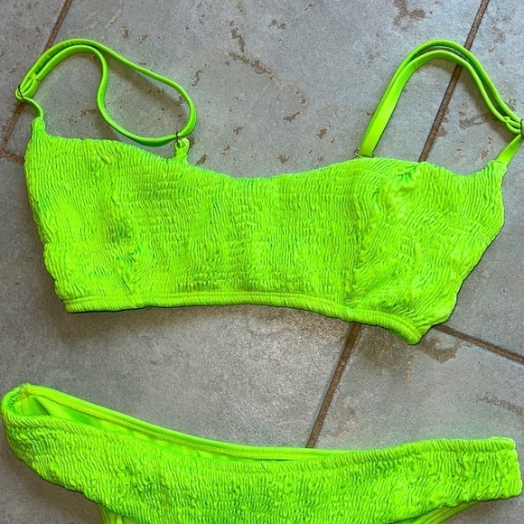 Peixoto neon bikini SET SMALL MEDIUM rouched sample adjustable straps HOT GREEN - Picture 9 of 13